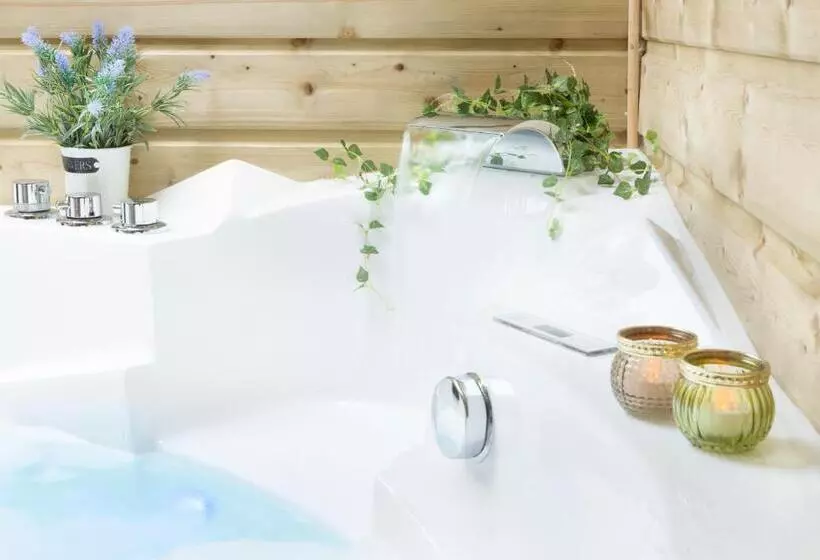 ベッドアンドブレックファースト Les Glycines De Monchy  Chambres D Hôtes