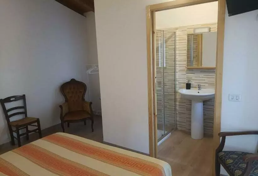 تختخواب و صبحانه Parma House