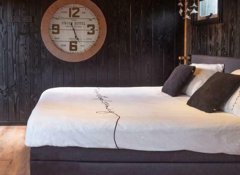 Casa Aan De Plas, B&b Met Sauna En Hottub Of Jacuzzi