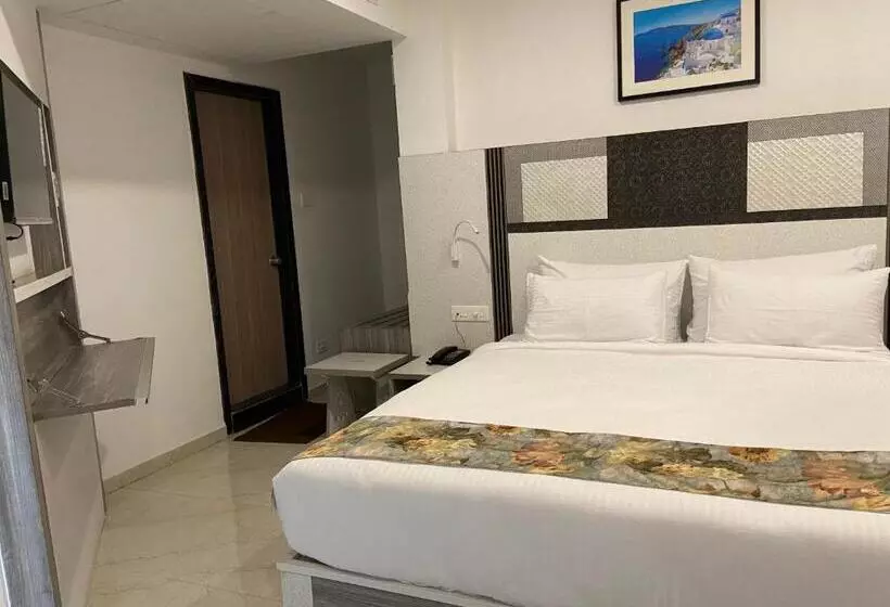 Dash Hotels Affordable Luxury