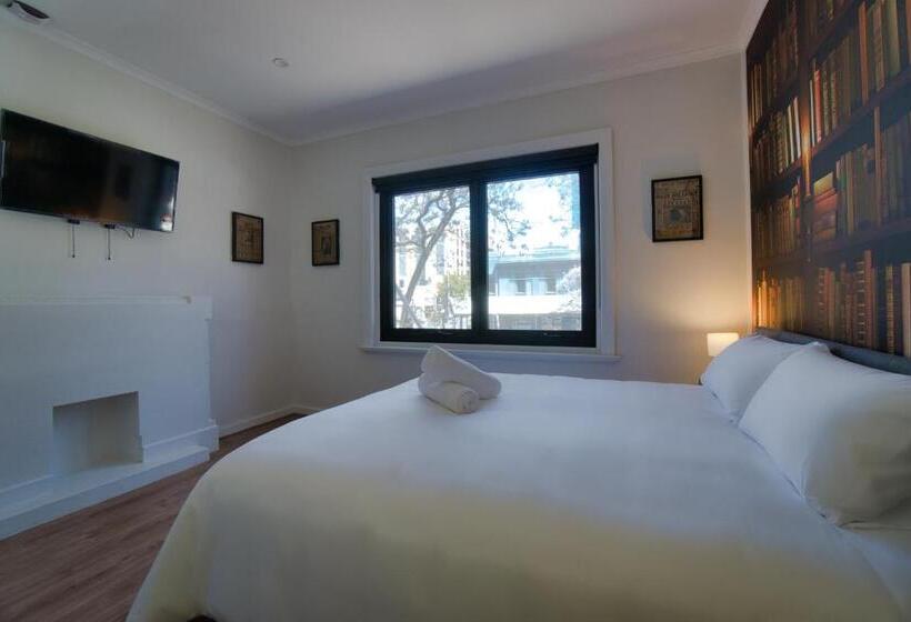 فندق Dreamy Stays Accommodation Private Rooms With Shared Bathrooms