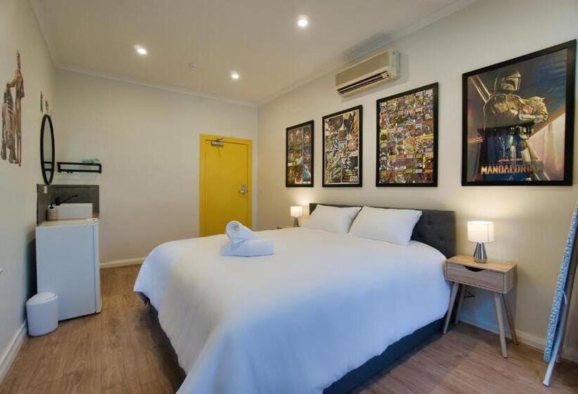 فندق Dreamy Stays Accommodation Private Rooms With Shared Bathrooms