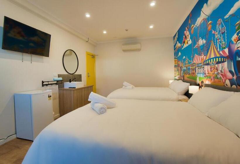 فندق Dreamy Stays Accommodation Private Rooms With Shared Bathrooms