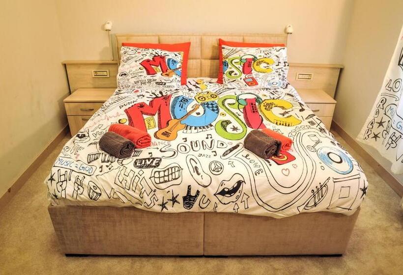 پانسیون Smart