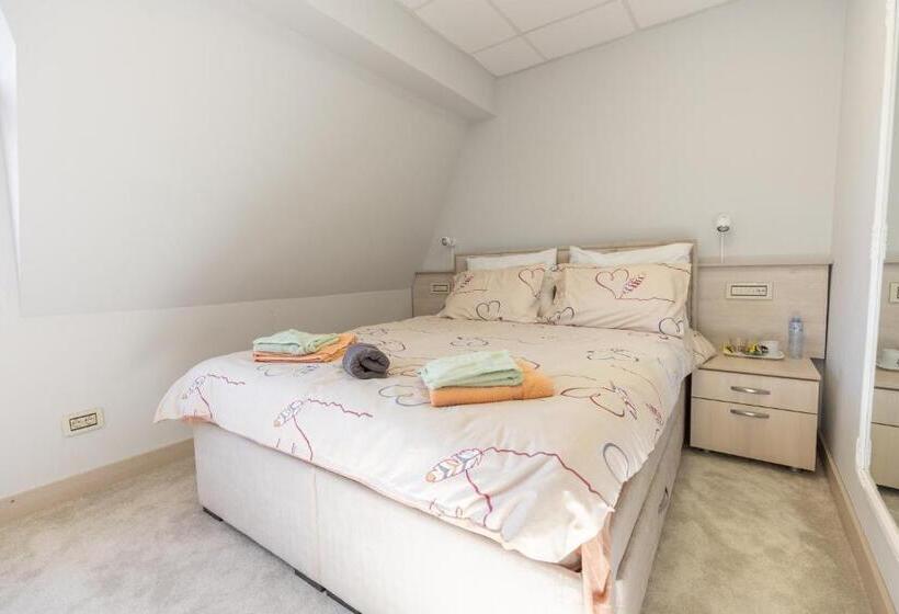 پانسیون Smart