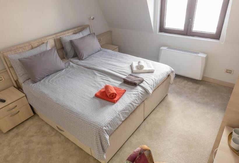 پانسیون Smart