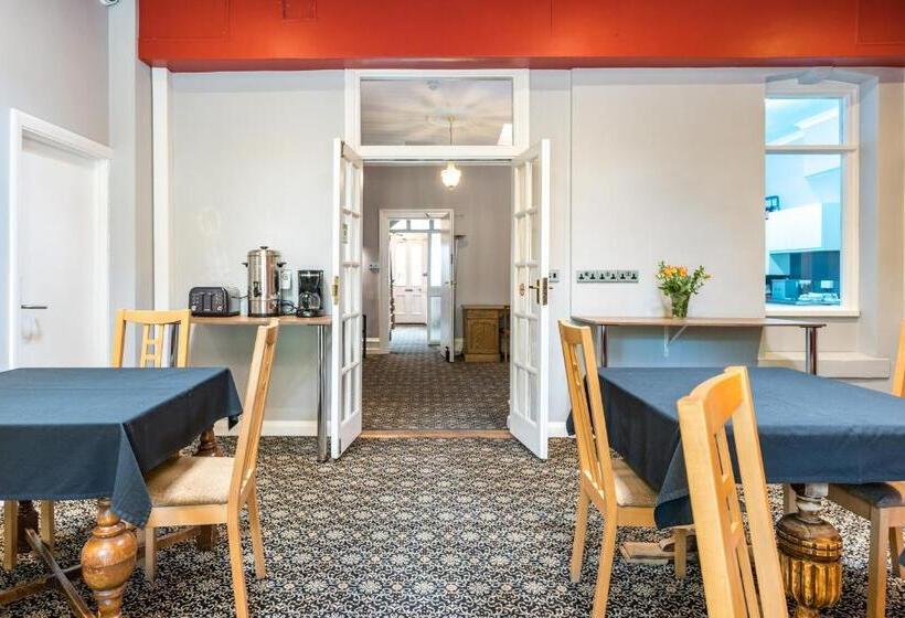 Rock House Bed And Breakfast