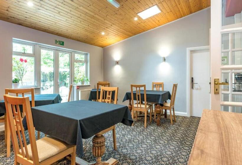 Rock House Bed And Breakfast