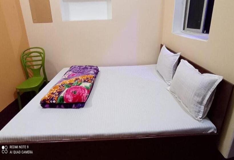 Spot On Ganguly Hotel Lodging And Fooding