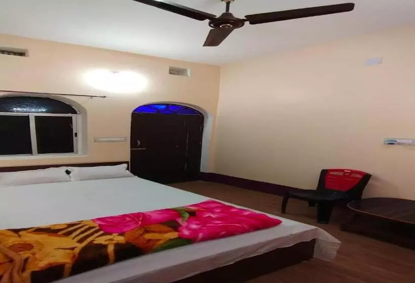 Spot On Ganguly Hotel Lodging And Fooding