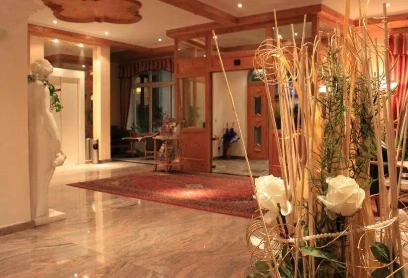 Airporthotel Salzburg Hotel Am Salzburg Airport