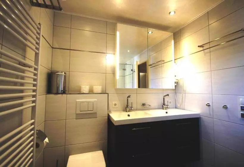 Alpenlandhaus Menardi