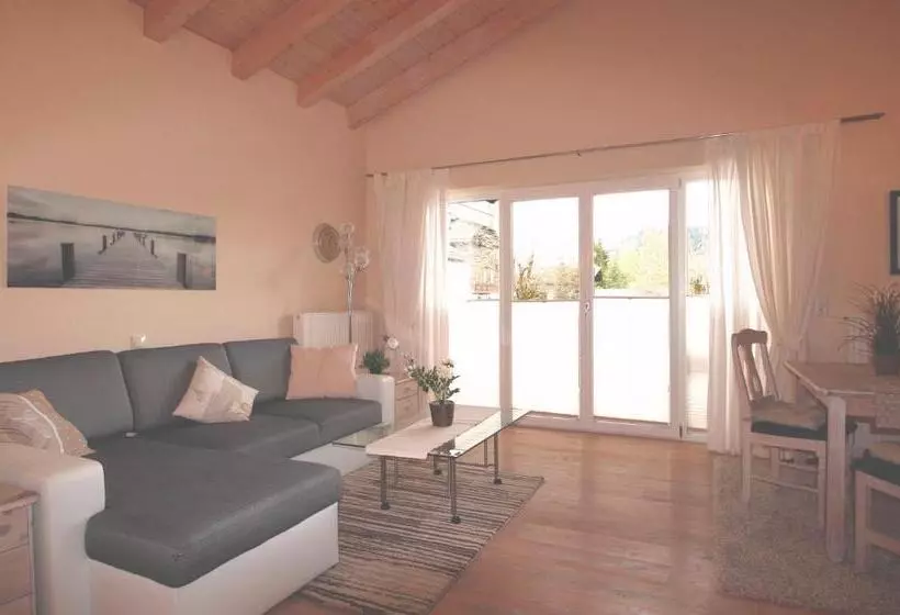 Alpenlandhaus Menardi