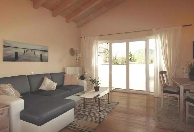 Alpenlandhaus Menardi