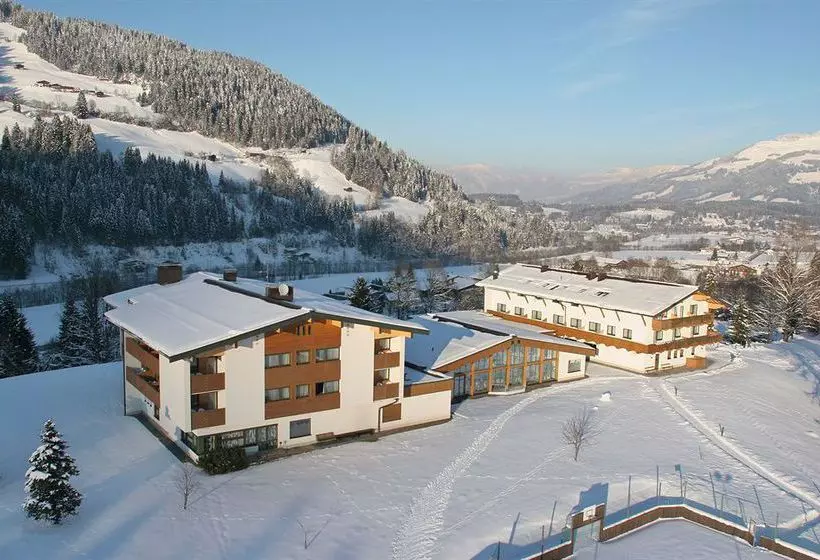 Hotelli Alpenhof