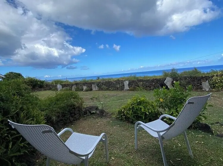 هتل Altiplanico Isla de Pascua