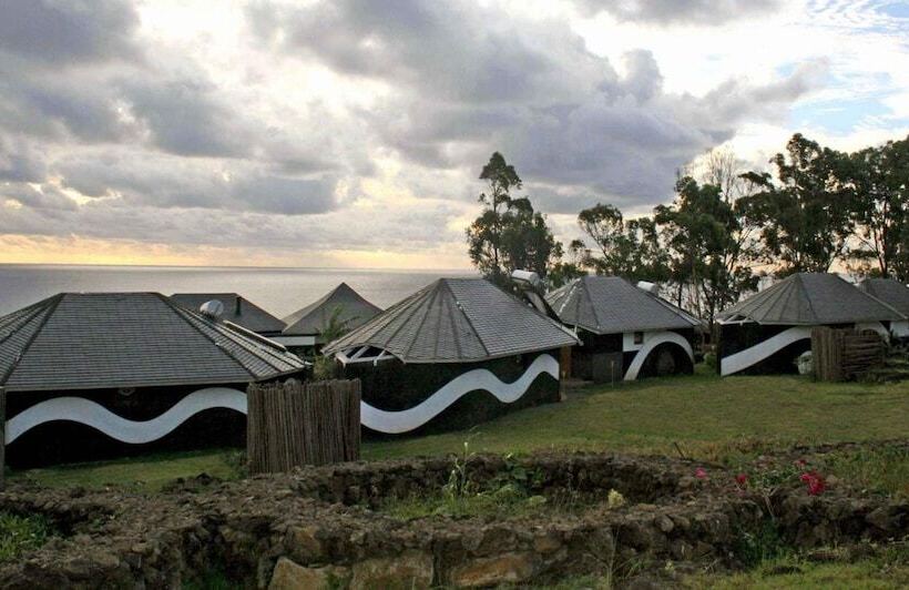 هتل Altiplanico Rapa Nui