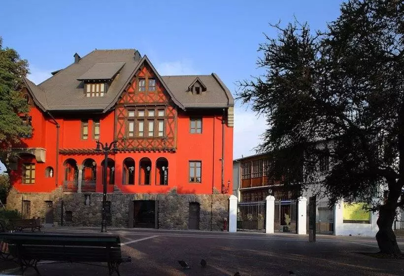 Hotelli Boutique Castillo Rojo