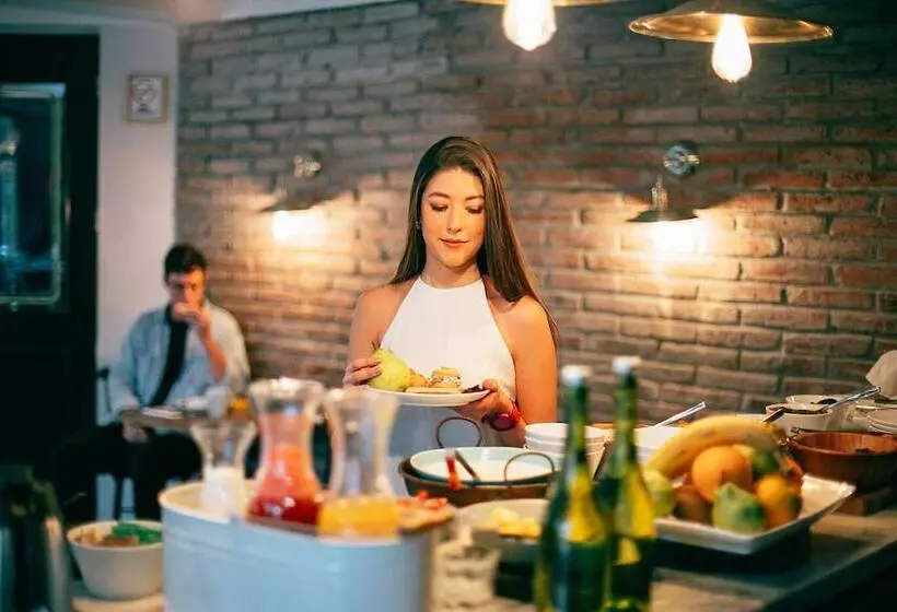 Hotelli Boutique Castillo Rojo