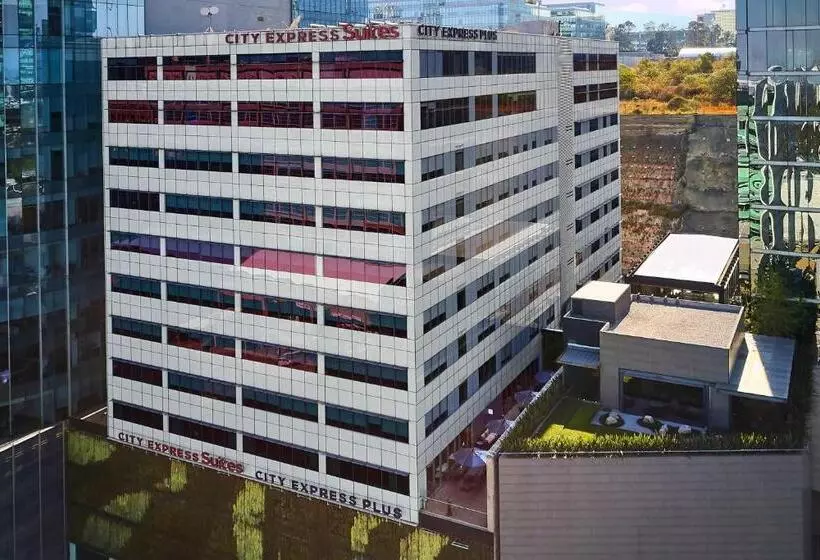 호텔 City Express Plus by Marriott Ciudad de México Santa Fe