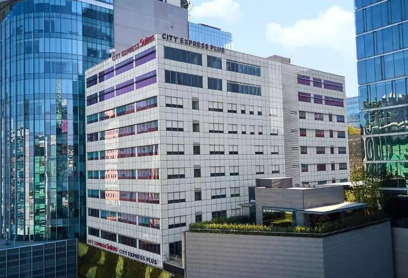 호텔 City Express Plus by Marriott Ciudad de México Santa Fe