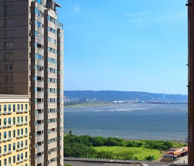 ホテル Day Plus Tamsui