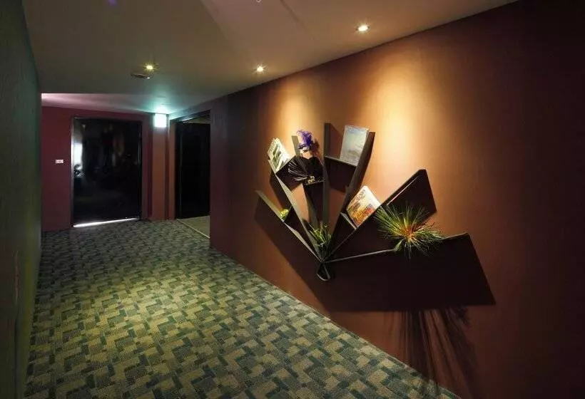 ホテル Day Plus Tamsui