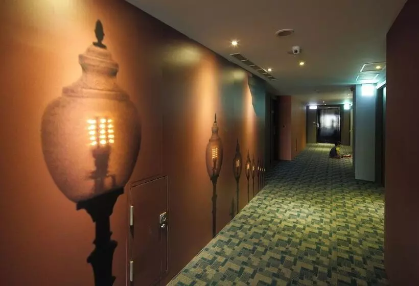 ホテル Day Plus Tamsui