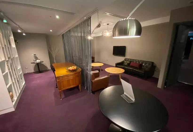 ホテル Day Plus Tamsui