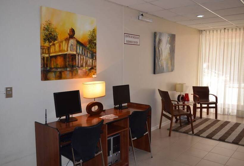 ホテル Don Eduardo