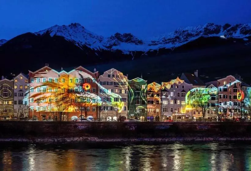 בית מלון כפרי Garni Löwen