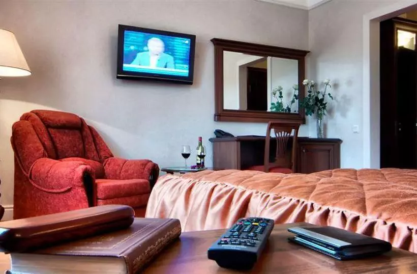 Hotelli Grand Peterhof Spa