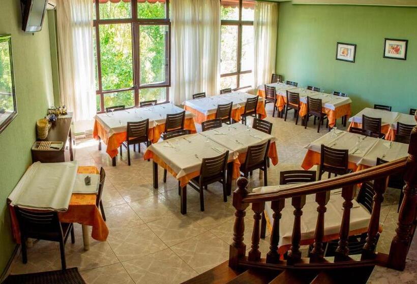 בית מלון כפרי Mabú