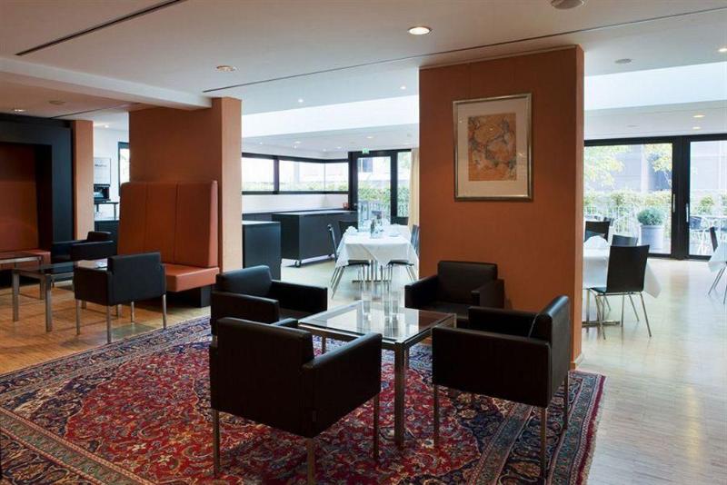 בית מלון כפרי Montfort  Das