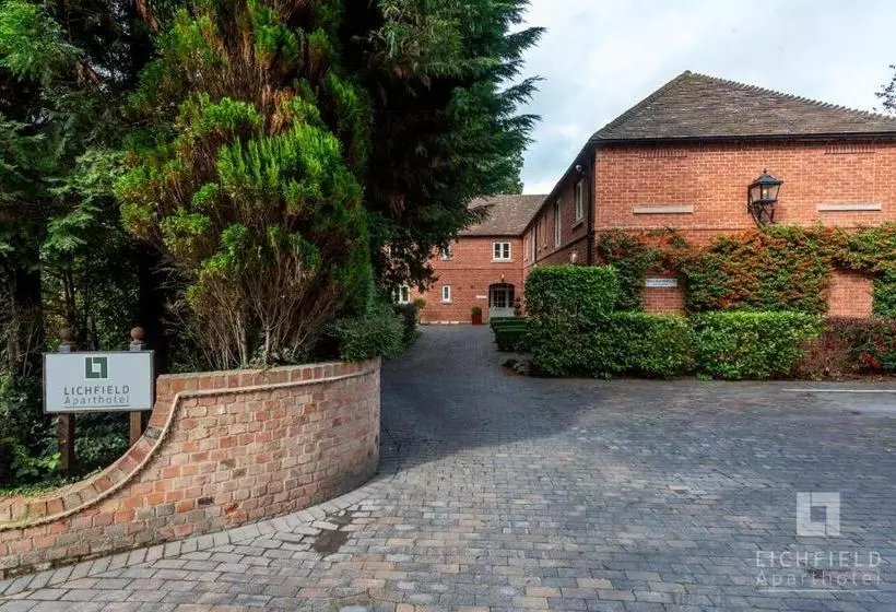 ホテル Netherstowe House