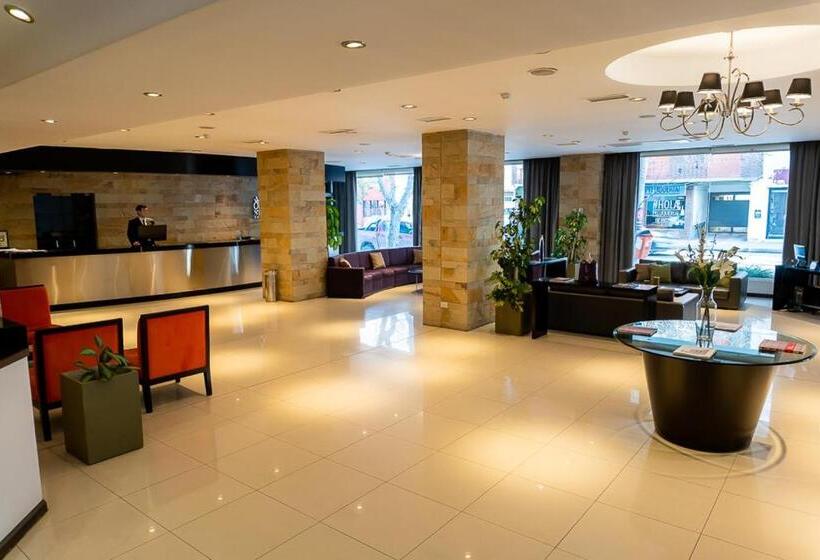 בית מלון כפרי Neuquén Tower