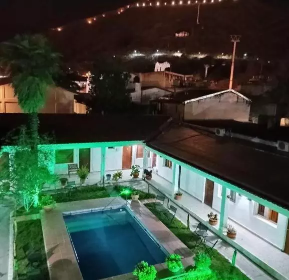Hotel Petit Salta