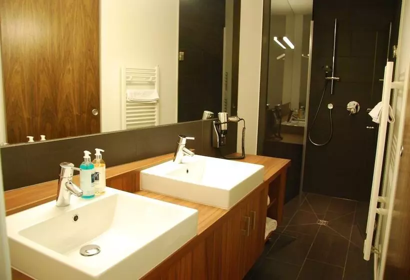 Sonne 1806   Hotel Am Campus Dornbirn