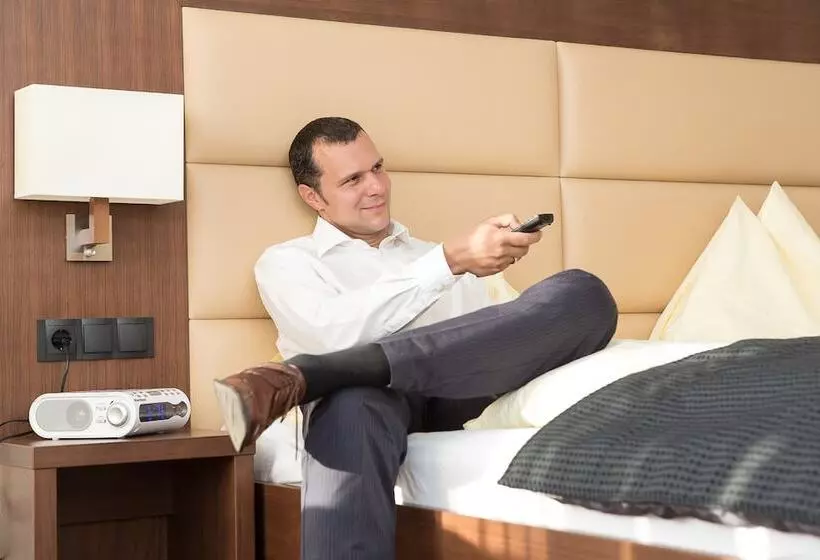 Sonne 1806   Hotel Am Campus Dornbirn