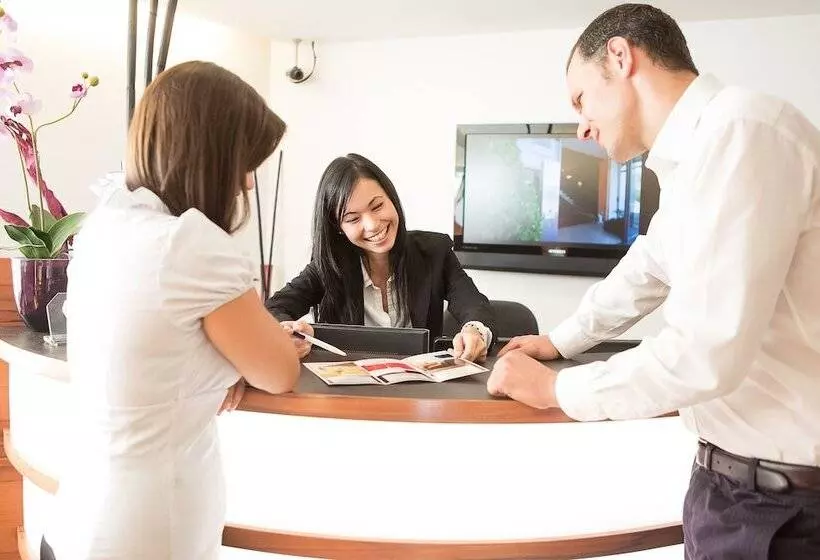 Sonne 1806   Hotel Am Campus Dornbirn