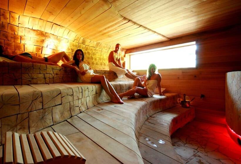 هتل Viimsi Spa & Waterpark