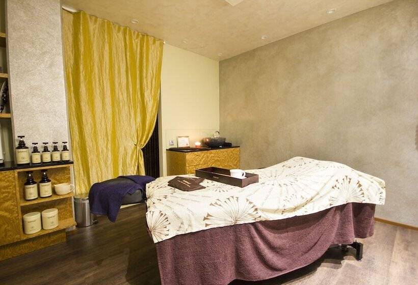 هتل Viimsi Spa & Waterpark