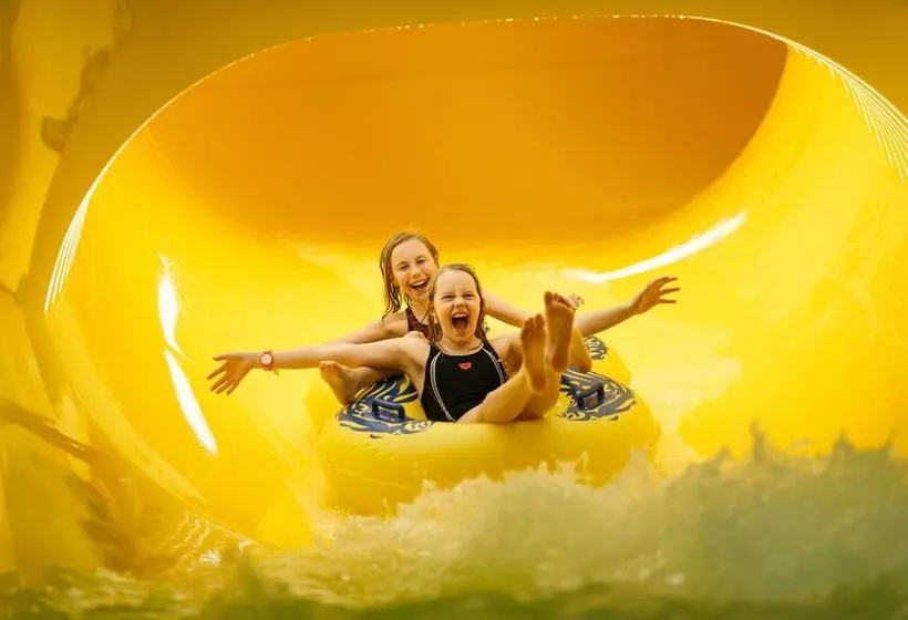 هتل Viimsi Spa & Waterpark