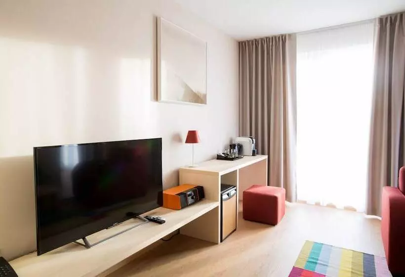 هتل Viimsi Spa & Waterpark