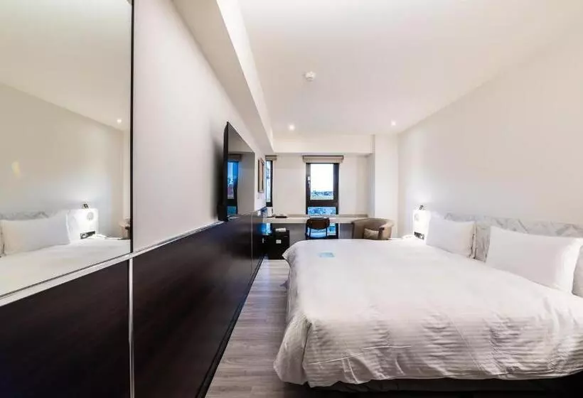 Hub Hotel   Songshan Airport Branch