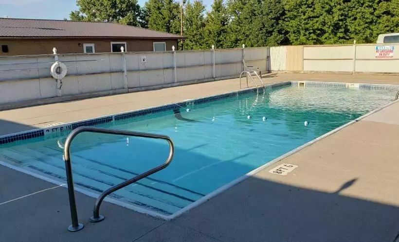 فندق على الطريق Family Budget Inn Bethany