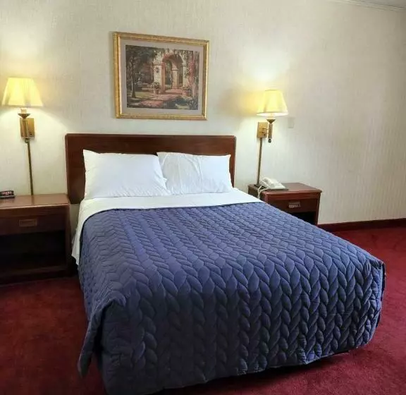 فندق على الطريق Family Budget Inn Bethany