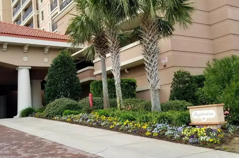 Tilghman Beach And Golf Resort