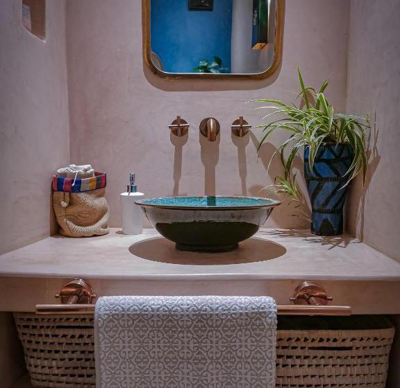 هاستل Teddy Pirate   Coliving