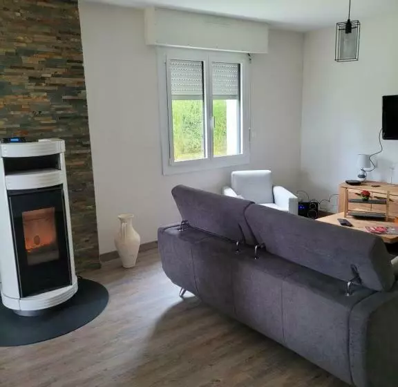 ベッドアンドブレックファースト Campagne à La Ville